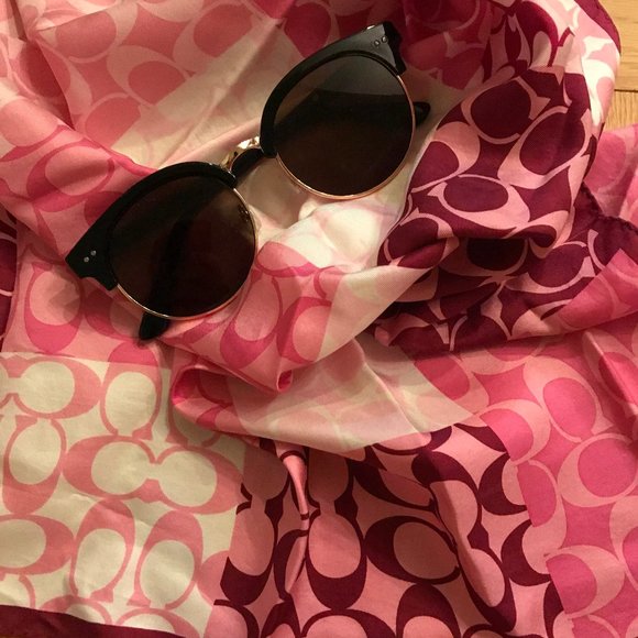 Coach | Vintage Silk Scarf | Magenta Monogram - Picture 1 of 4